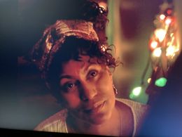 Andrea Davis as Sal in Learn to Swim (2021).