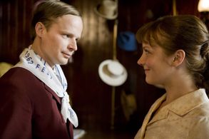 Krystof Hádek and Elena Leeve in Mieletön elokuu (2013)