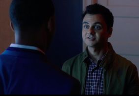 Mayank Bhatter and Keith Powers in Famous in Love (2017)