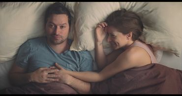 Duncan Coe and Ivy Meehan in A Room Full of Nothing (2019)