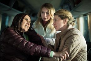 Malina Ebert, Dagmar Operskalski, and Gosia Konieczna in Leipzig Homicide (2001)
