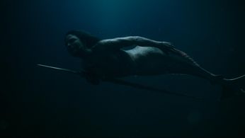 Katie Keough in Mermaid from on Siren