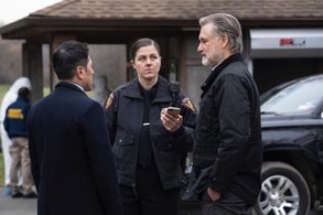 Still of Bill Pullman, Dani Deetté & Eddie Martinez in The Sinner