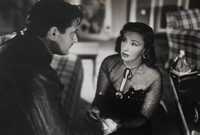 Alberto Closas and Tita Merello in Vivir un instante (1951)