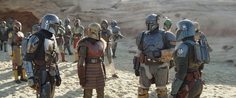 Pedro Pascal, Katee Sackhoff, Tait Fletcher, and Emily Swallow in The Mandalorian (2019)