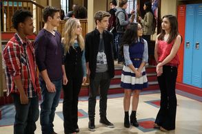 Ceci Balagot, Rowan Blanchard, Sabrina Carpenter, Amir Mitchell-Townes, Corey Fogelmanis, and Peyton Meyer in Girl Meets