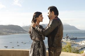 Emraan Hashmi and Amyra Dastur in Mr. X (2015)