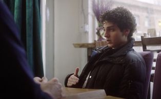 Still of Ehren on set of How to Buy a Baby