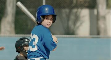 Max Wright in Dealin' with Idiots (2013)