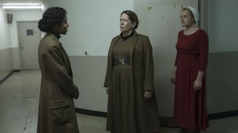 Elisabeth Moss, Ann Dowd, and Ipsita Paul in The Handmaid's Tale (2017)