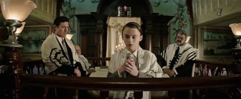 Ari Cohen and Wyatt Oleff in It (2017)