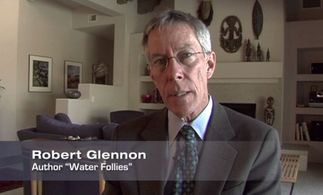 Robert Glennon in Blue Gold: World Water Wars (2008)