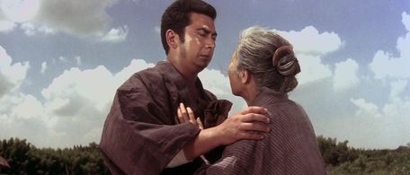 Shintarô Katsu and Sachiko Murase in Zatoichi the Fugitive (1963)