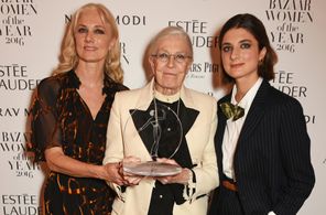 Vanessa Redgrave, Joely Richardson, and Daisy Bevan