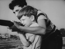 Richie Andrusco and Charlie Moss in Little Fugitive (1953)