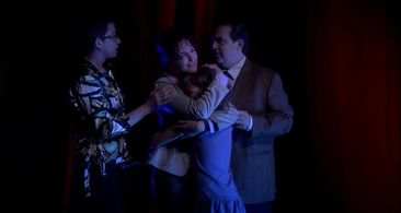 Silvia Marsó and María Isabel in Prince and Me and You (2006)