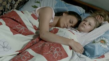 Maria Mashkova and Niyole Seryozhnikova in Bednaya Liz (2013)