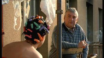 Miroslav Donutil and Zuzana Kanócz in From Subway with Love (2005)