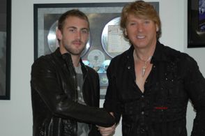 Jordan McGraw (son of Dr Phil) after signing deal with Michael Blakey