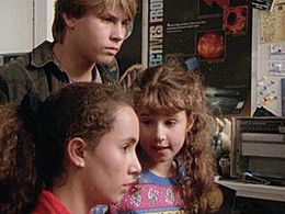 Petra Yared, Emily-Jane Romig, and Zbych Trofimiuk in Sky Trackers (1994)