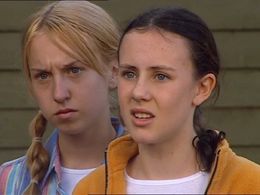Sophie Bennett and Lara Jean Marshall in The Saddle Club (2001)