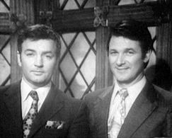 Aleksandr Belyavskiy and Mikhail Derzhavin in Kabachok 13 stulev (1969)