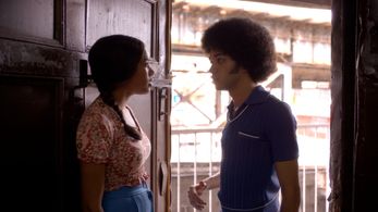 Justice Smith and Herizen F. Guardiola in The Get Down (2016)