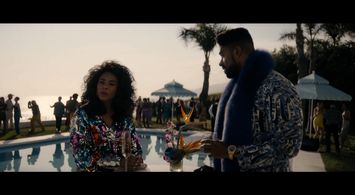 Skyh Black as Arnie Markowitz in Showtime's 'Black Monday'