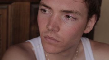 On set of short film “I’m Ugly Dennis”.