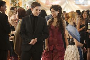 Roxanne McKee and Luke Allen-Gale in Dominion (2014)