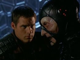 Ben Browder and Wayne Pygram in Farscape (1999)