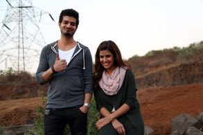 Nimrat Kaur and Tahir Raj Bhasin in Love Shots (2016)