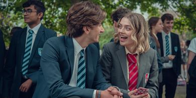 Rhea Norwood and Sebastian Croft in Heartstopper (2022)