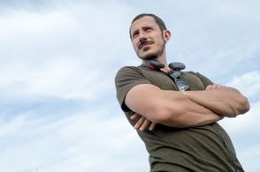 Michele Alhaique in Senza nessuna pietà (2014)