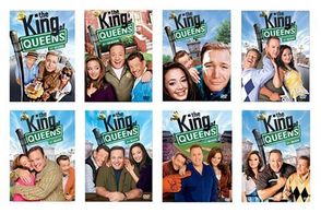 Jerry Stiller, Kevin James, and Leah Remini in The King of Queens (1998)