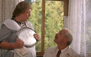 Svetlana Kryuchkova and Nikita Mikhalkov in Burnt by the Sun (1994)