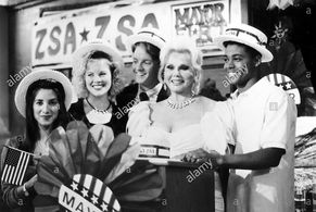 Zsa Zsa Gabor, Leslie Danon, Richard Nason, K. Jill Sorgen, and Rugg Williams in Tattooed Teenage Alien Fighters from Be