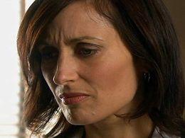 Georgie Parker in All Saints (1998)