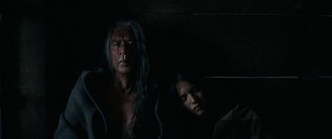 Wes Studi and Tanaya Beatty in Hostiles (2017)