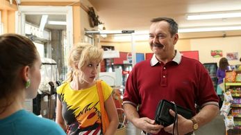 Jean-Michel Anctil and Rose-Marie Perreault in Mes petits malheurs (2016)