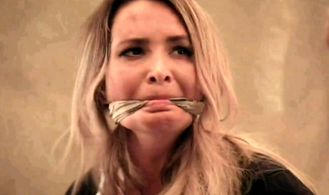 Angela Smeraldi in Danger! Danger! (2021)