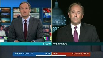 Tom Bradby and Robert Moore in Referendum Result Live: ITV News Special (2016)