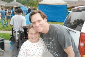 Sammi-Jack and Jim Carrey on the set of I Love You Phillip Morris