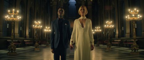 Hannah van der Westhuysen and Stephen Odubola in The Sandman (2022)