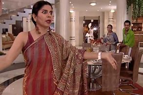 Mita Vashisht and Rajeeta Kochhar in Kahaani Ghar Ghar Kii (2000)