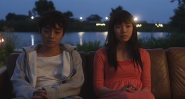 Shôta Sometani and Fumi Nikaidô in Themis (2011)
