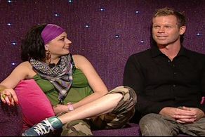 Mårten Andersson and Sanna Bråding in Fråga Olle (1999)