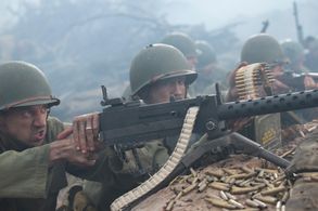 Richard Pyros and Luke Pegler in 'Hacksaw Ridge'