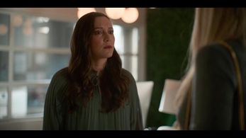 Julie Craig in Truth Be Told (2019)