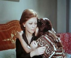 Faten Hamamah in Ualla azae lel sayedat (1979)